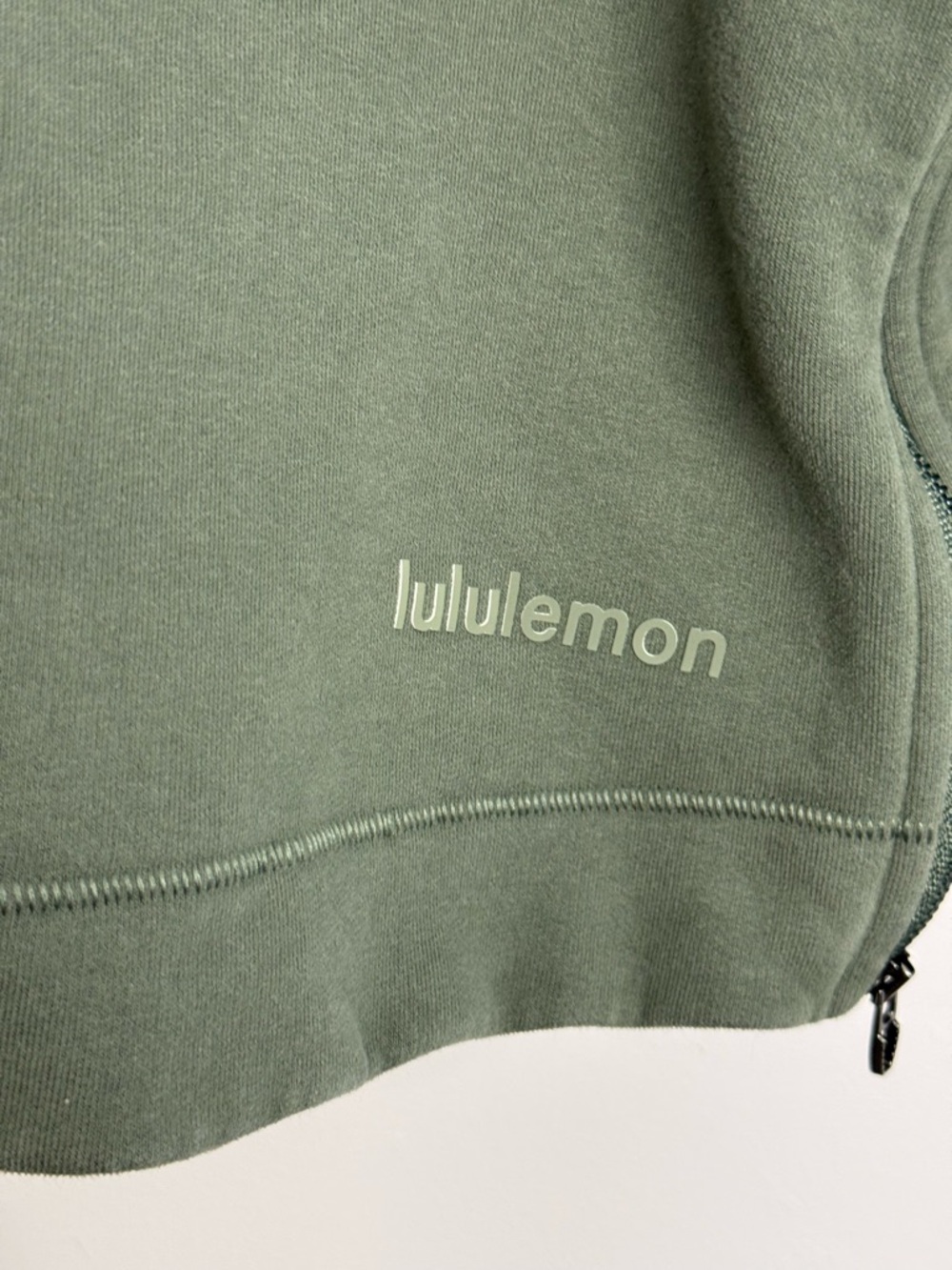 38: Lululemon Loungeful RelaxedFit Crewneck Sweatshirt Palm Deco Sz Medium Green - Picture 2 of 6